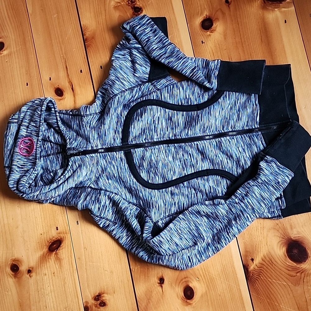 Lululemon Scuba Hoodie in Heathered Blue And Brown Speckled Long Sleeve